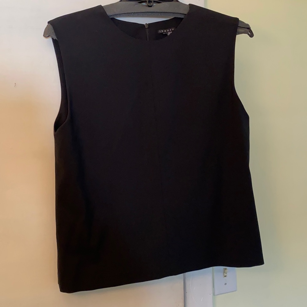 Theory Timeless Virgin Wool Stretch Top NeverUsed